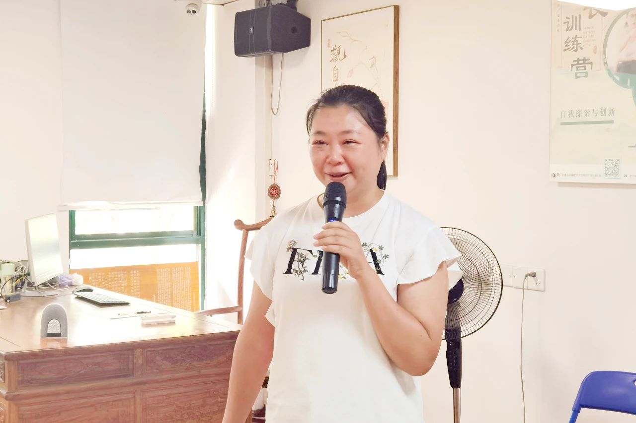 1729385756367166.jpg 1729385756367166.jpg