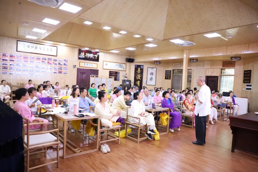 1729392934504687.jpg 1729392934504687.jpg