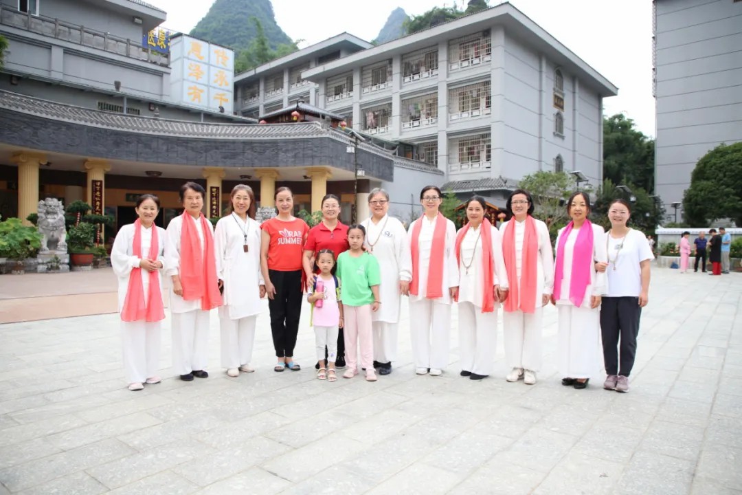 1729649190418940.jpg 1729649190418940.jpg