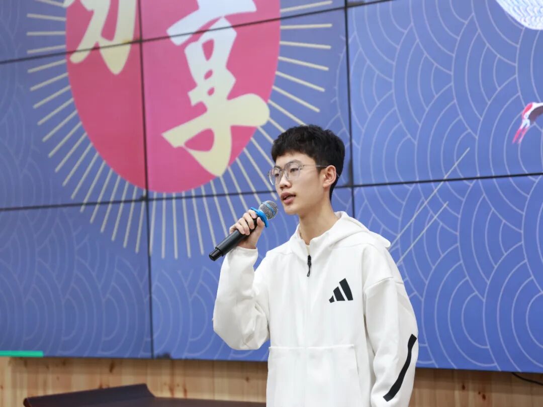 1758771189102708.jpg 1758771189102708.jpg